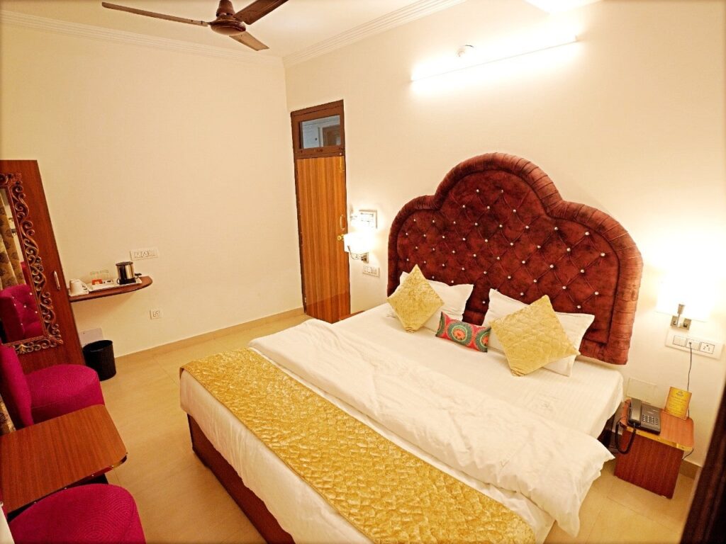 best hotels in Rishikesh