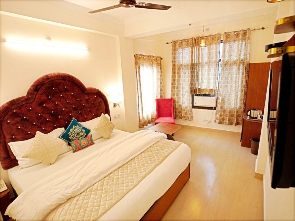 best hotels in Rishikesh